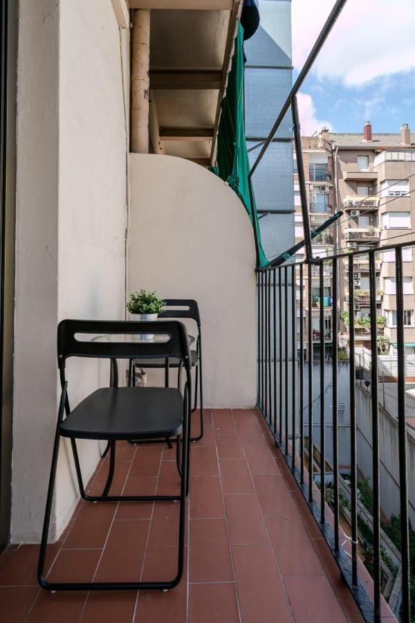 Fantastic 2 Bedroom 5 Minutes By Car From Plaza Catalunya Barcelona Eksteriør billede