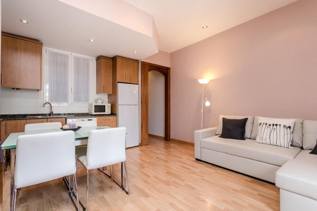 Fantastic 2 Bedroom 5 Minutes By Car From Plaza Catalunya Barcelona Eksteriør billede