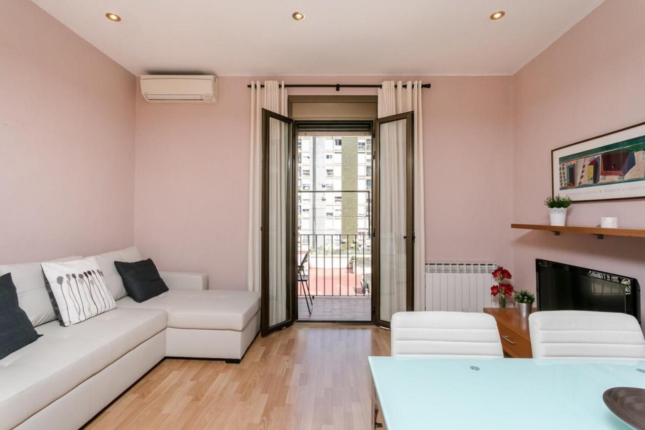 Fantastic 2 Bedroom 5 Minutes By Car From Plaza Catalunya Barcelona Eksteriør billede